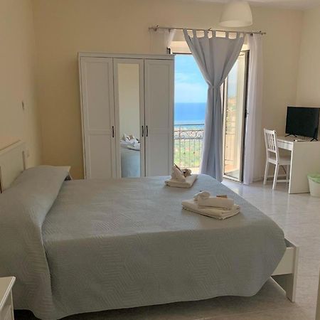 Il Nido Delle Rondini Apartment Formia Ngoại thất bức ảnh